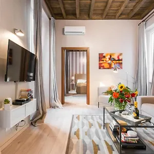 Apartment Living Rhome-spanishsteps, Rome